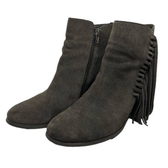 Women’s Reaction Kenneth Cole Gray “Rowdy” Heeled Booties with Fringe Size 7.5 - Picture 2 of 7